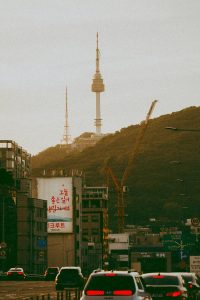 Lee más sobre el artículo The Art of Drawing Readers In: Your attractive post title goes here